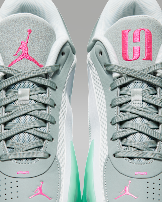 Jordan Heir Series 2 PF Women's Basketball Shoes. Nike ID